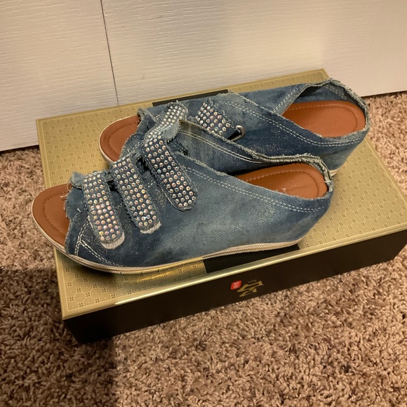 🛍flat shoe🛍 - Picture 2 of 2